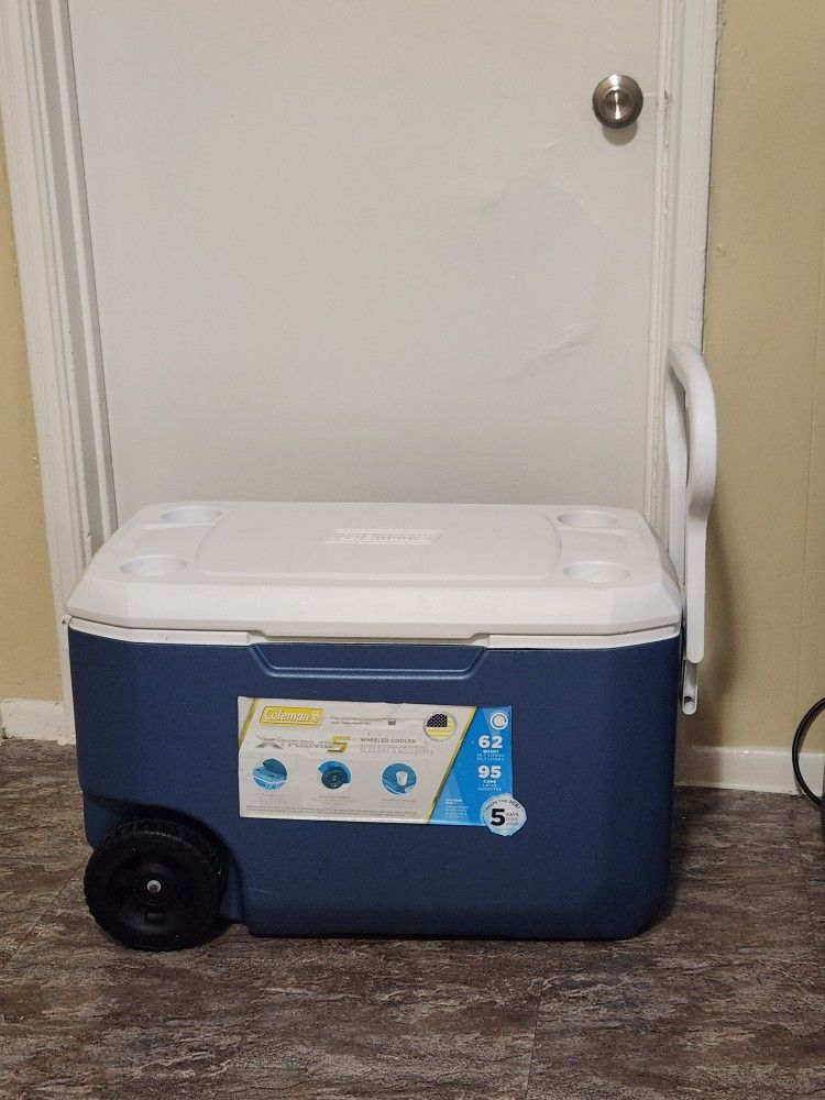 Used Cooler with Tire in Good Condition
