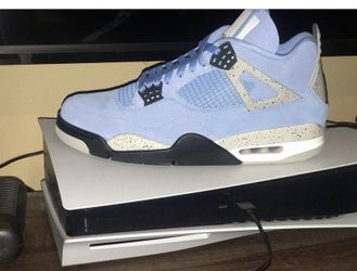 Size 11.