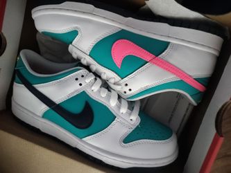 Nike Dunk Low Dusty Cactus Thunder Blue - Size 6Y (Women’s 7.5)