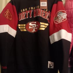  !! Sweat Shirt New  San Francisco  49rs Size Medium  Firm Price No Low Ballers  Casĥ Only