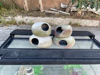 Aquarium Hideaway Rock Cave for Aquatic Pets to Breed, Play and Rest, Stackable Aquarium Cichlid Cave, Betta Hideout,  Ceramic fish tank decorations