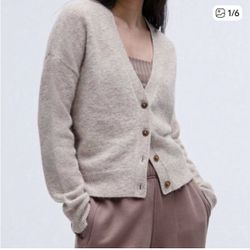Brand NEW Lululemon Cardigan Sweater