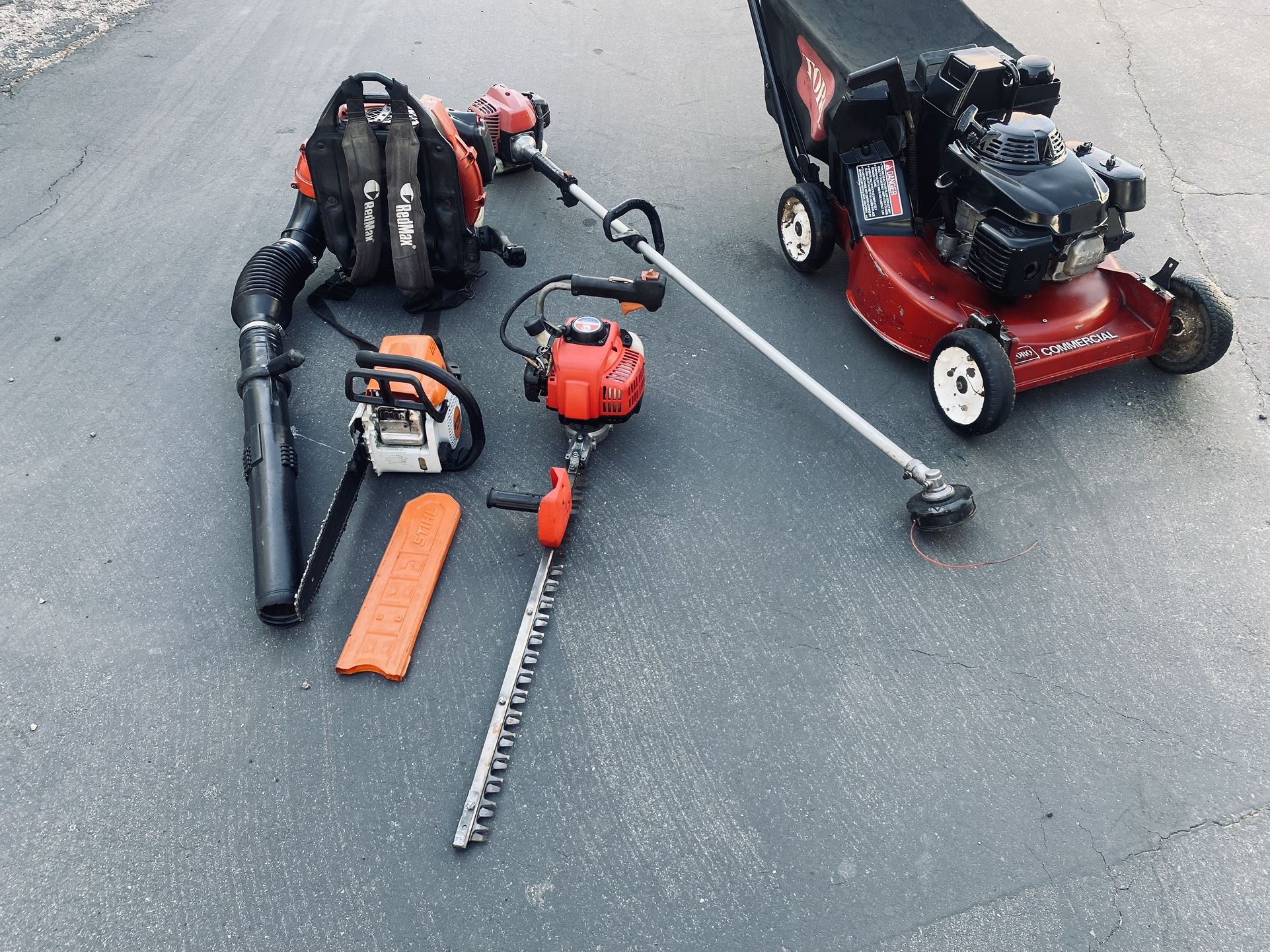 Commercial Gas Lawn Equipment