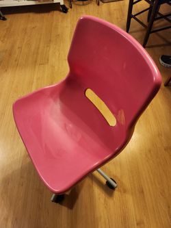 Pink Girls Desk Chair