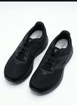 Men's footwear