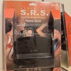 Audiovox SRS satellite radio shuttle home dock