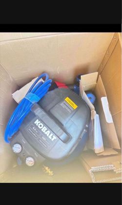Kobalt pancake Air compressor with accessories included 6 gallons never used