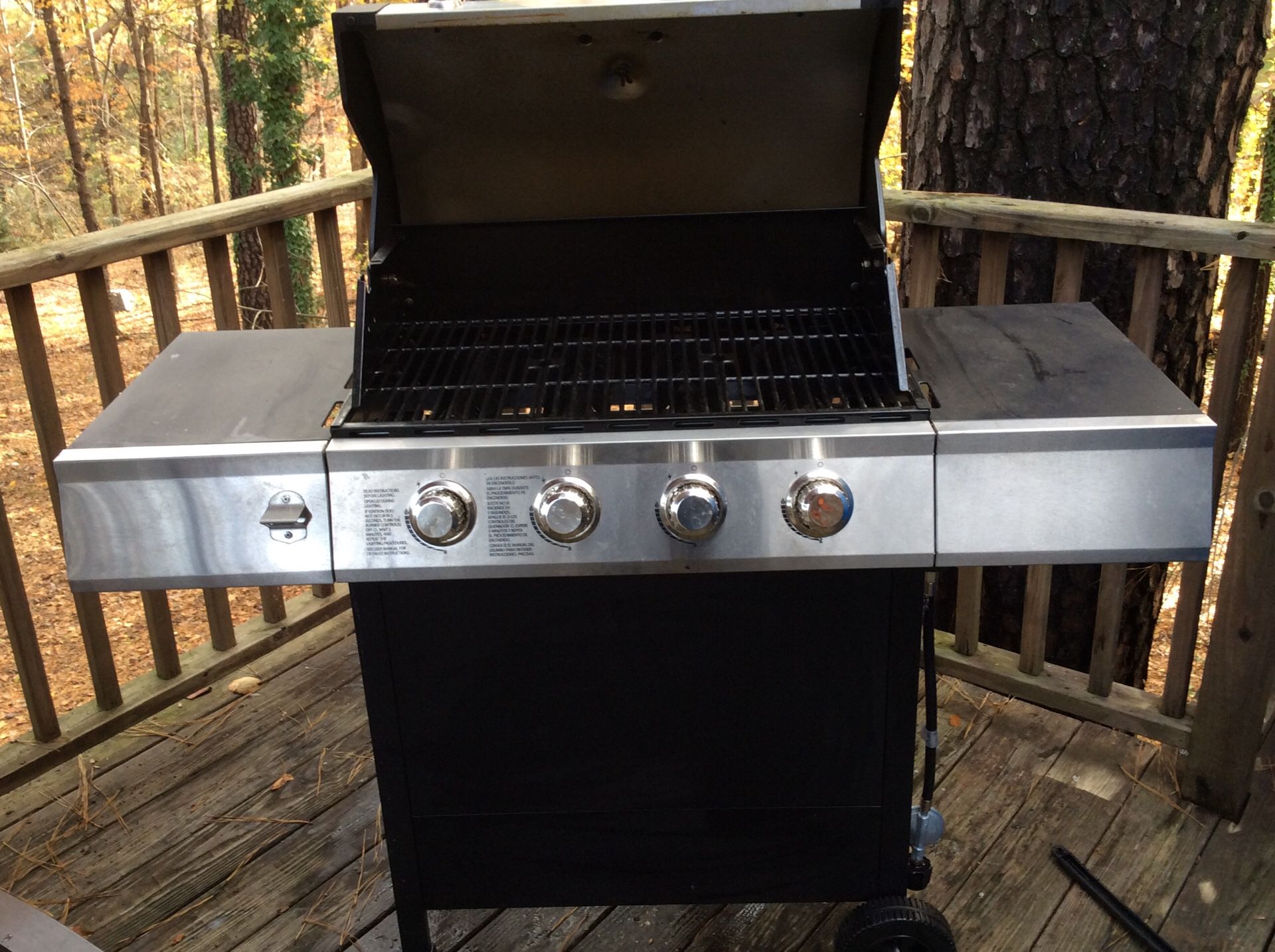 Almost new 4 burner gas grill