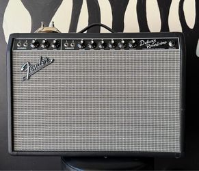 Fender Deluxe Reverb