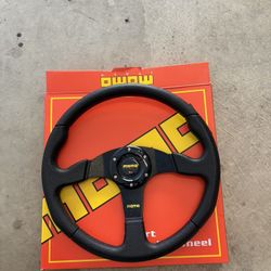 MOMO Style Steering Wheel- Black Leather 3 Spoke