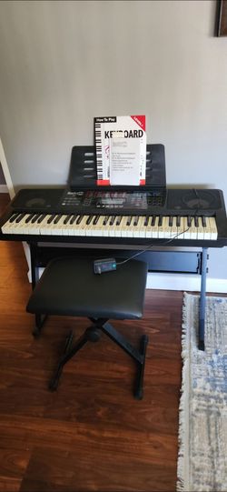 Synthesizer keyboard for beginers