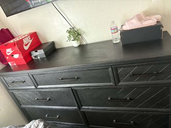 Black dresser