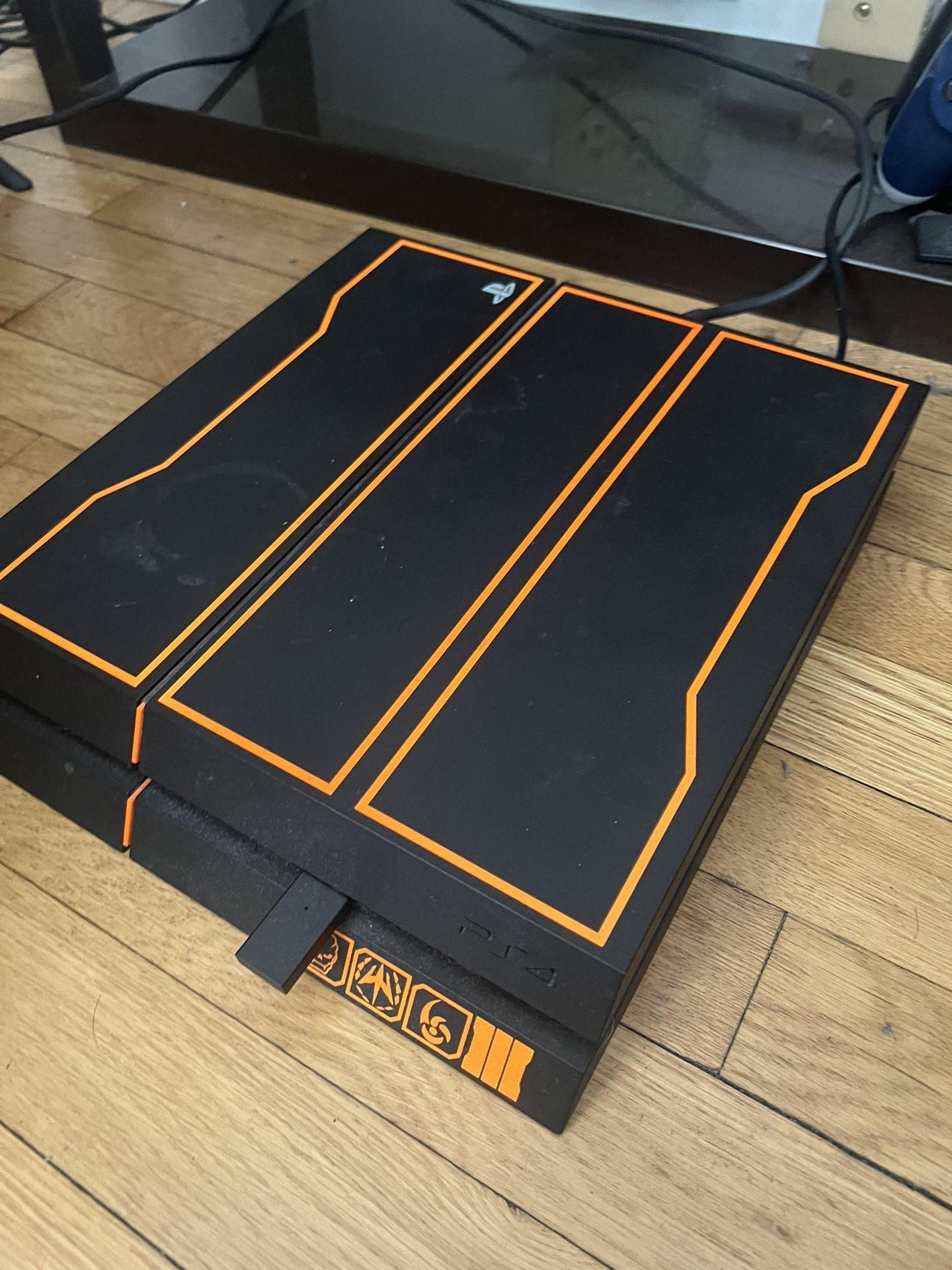 PS4