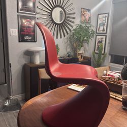 Mid-Century Modern "S" Chair – Panton Style (Junior/Kids Size)