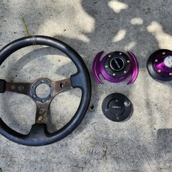 NRG 350 3" Deep Steering Wheel Suede BK/140 Hub/2.5 PP Quick Release/Lock Matt