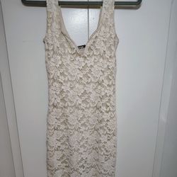 Foreign Exchange Size Small Lace Bodycon Dress Ivory Cream Color – Stretchy, Fitted, 34” Length