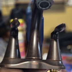 Moen Eva Oil Rubbed Bronze Two Handle Centerset Lavatory Sink Faucet 3 Hole 4 Standard 4 In Center Setup  See Details # 473