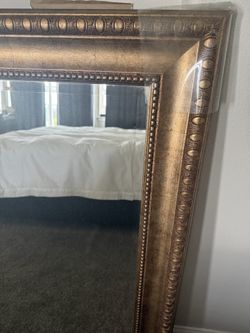 Decorative Mirror 28 x 40