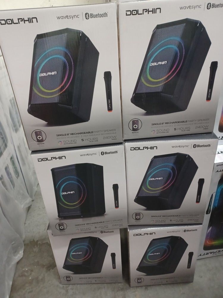 Compact And Powerful Bluetooth Party Speaker With Great Bass.  Free Wireless 🎤 