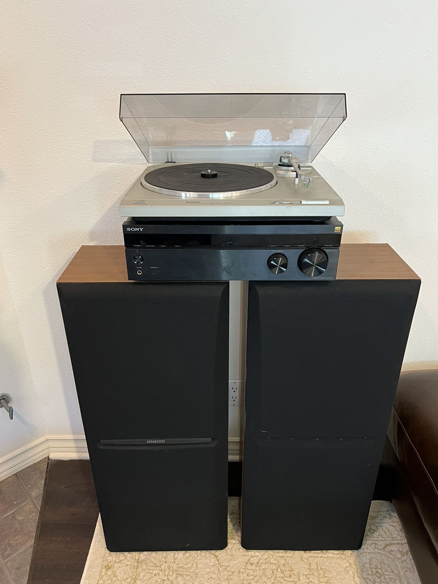 Technics Record Player, with Stereo Receiver and Tower Speakers 