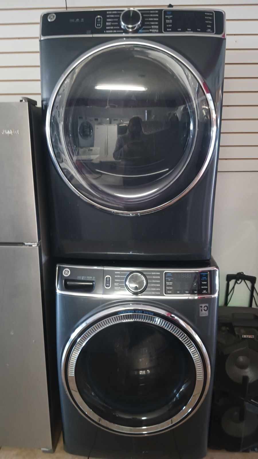 G. E. WASHER AND GAS DRYER EVERYTHING GOOD.