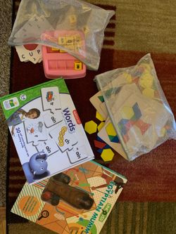 BOX OF TOYS mixed puzzles, books, games, toys