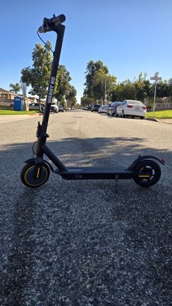 Electric scooter brand new 