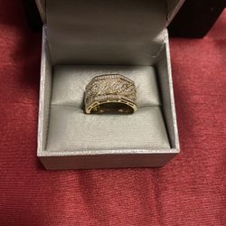 Gold And Silver Ring Never Worn For Sale 