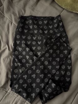 Lululemon x Disney Mickey Mouse Leggings
