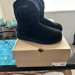 Telfar Ugg’s