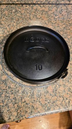 Lodge Camp Dutch Oven