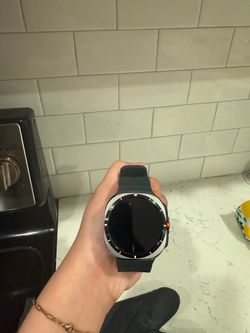 Samsung Galaxy Watch7 44mm – Black – Charger Included