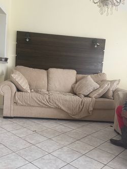 King bed frame