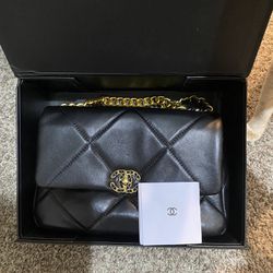 Chanel Crossbody Bag 