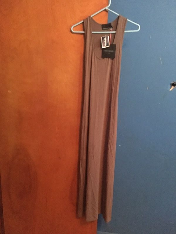 Beautiful women's size medium Maxi dress