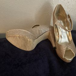 Beautiful Gold Heels