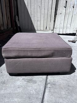 Ottoman Barely Used 3 Ft By 3ft