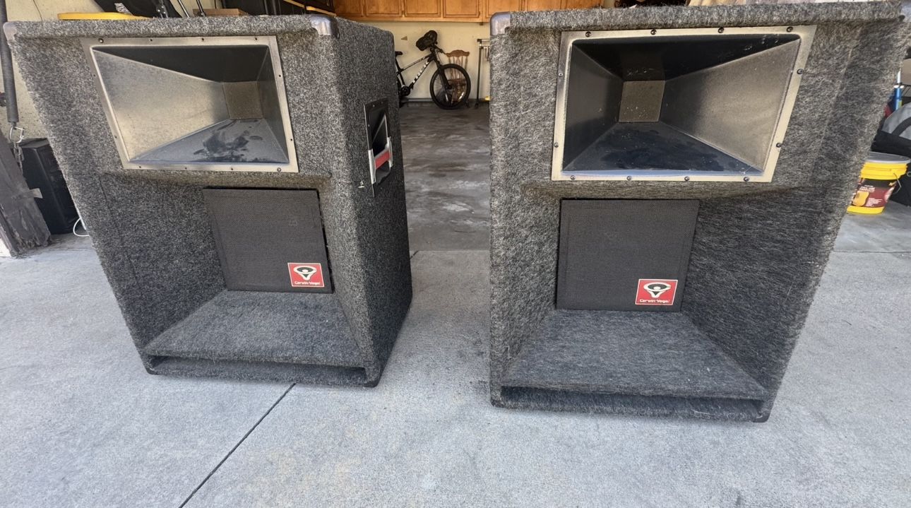 cerwin vega v30X speakers (2). 15 Inches