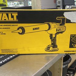 Brand New Dewalt 300ml-600ml Sausage Adhesive Gun Kit 