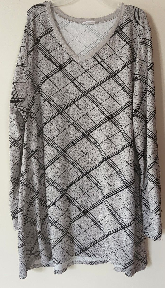 Lularoe Large Womans Top