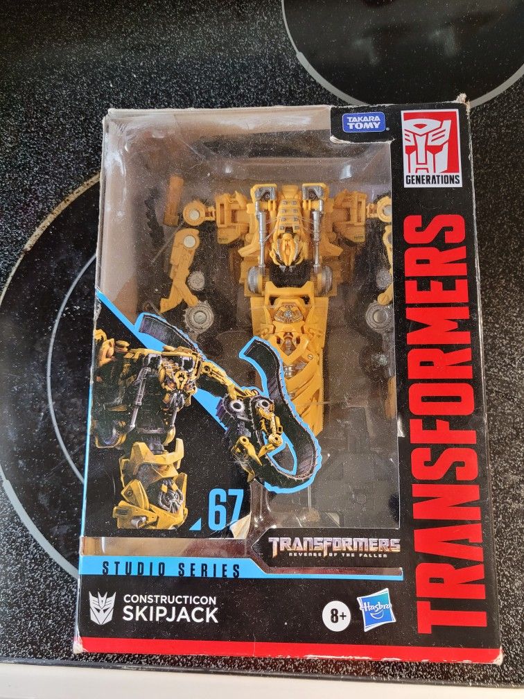 Transformer Studio Series 67 Skipjack