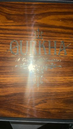 NEW LARGE Gurkha Cigar Humidor $100