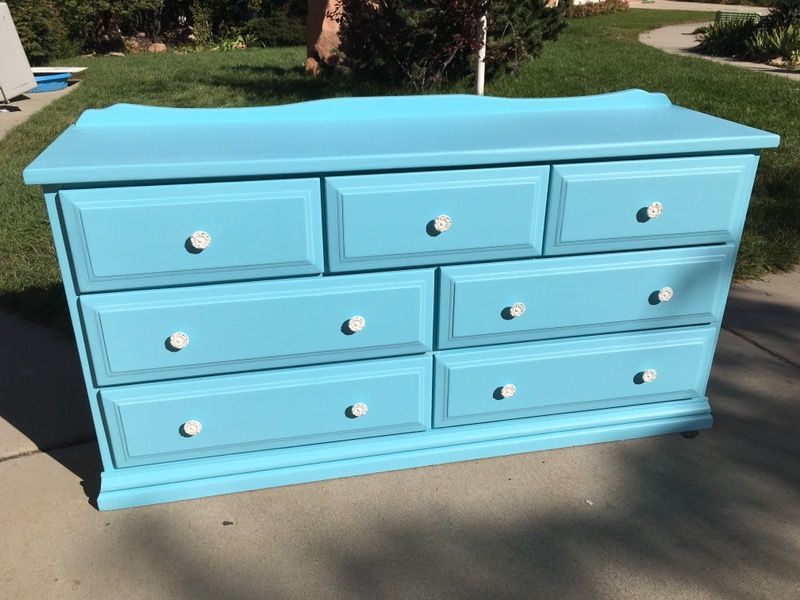 Gorgeous vintage Graebel dresser