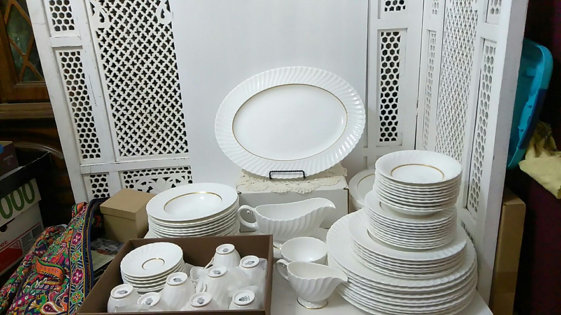 70 Piece Royal Worcester Mayfield China