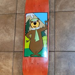 Rare Hanna Barbera Almost Skateboard Yogi Bear And Captain Caveman 