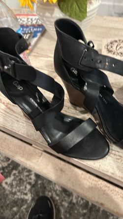 Gap Black Strappy Wedge Sandals