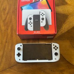 Nintendo Switch OLED (Nitro Deck Included)