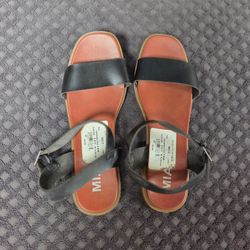 MIA Bona Black Sandals - women 7