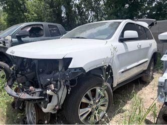 2014 JEEP GRAND CHEROKEE FOR PARTS