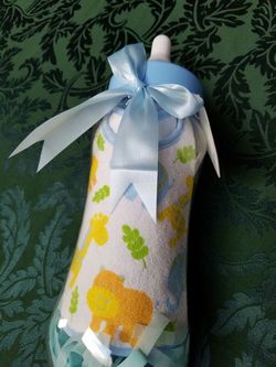 Cribmates Baby Bottle Bank Gift Set Blue for Sale in Orlando FL